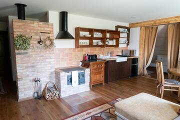 Фото номера Семейный суперлюкс Проживание в семье Bear Manor г. Pāle 16